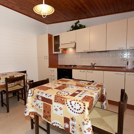 Apartments Milana Tučepi Exterior foto